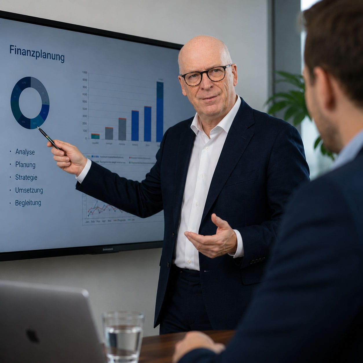 Transparente Vergütung 4 Finanzplanung Herr